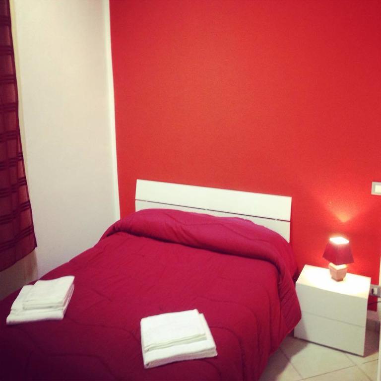 B&B Al Centro Di Palermo Szoba fotó